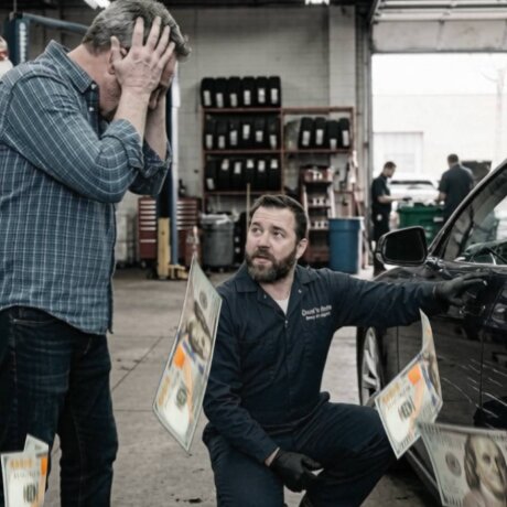Bilejer vurderer omkostninger ved lakreparation